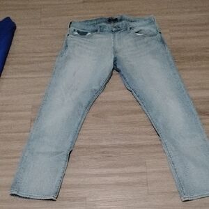 Men's Light Blue Jeans